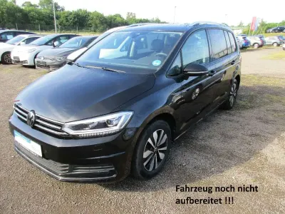 Gebraucht VW Touran Goal 150 PS (110 kW) 2025 Schwarz Van / Kleinbus