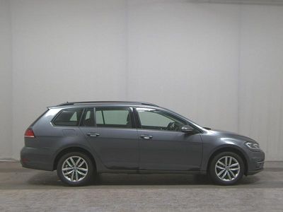 Usata VW Golf VII Comfortline 150 CV (110 kW) 2020 Grigio Station wagon