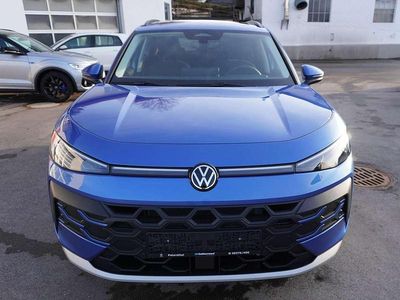 Gebraucht VW T-Roc Life 150 PS (110 kW) 2025 Celestial blue metallic SUV