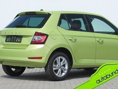 gebraucht Skoda Fabia III 1,0 TSI Style DAB LED KAMERA KEYLESS PDC SHZ