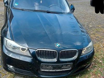 Gebraucht BMW 318 2009 Schwarz Limousine