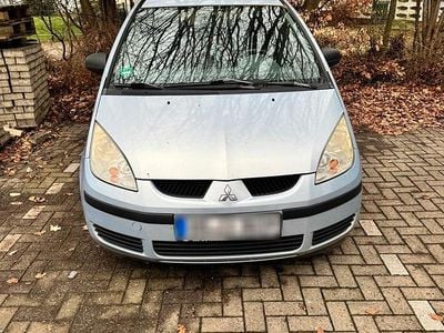 Gebraucht Mitsubishi Colt 75 PS (55 kW) 2005 Silber Kleinwagen