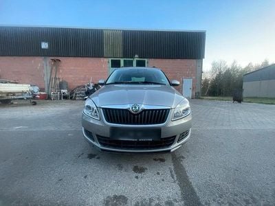 Gebraucht Skoda Roomster 86 PS (63 kW) 2010 Grau Van / Kleinbus