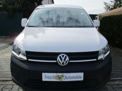 Gebraucht VW Caddy Trendline 102 PS (75 kW) 2020 Candyweiss Van / Kleinbus