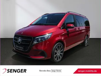 Gebraucht Mercedes V250 Style 190 PS (139 kW) 2025 Rot Van / Kleinbus