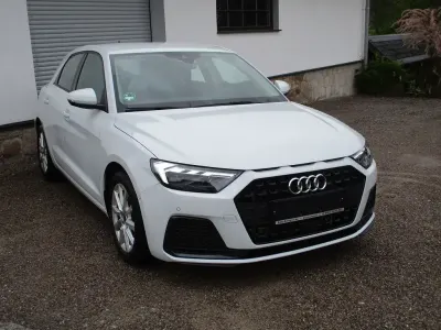 Gebraucht Audi A1 Sportback Advanced 110 PS (80 kW) 2022 Weiß Kleinwagen