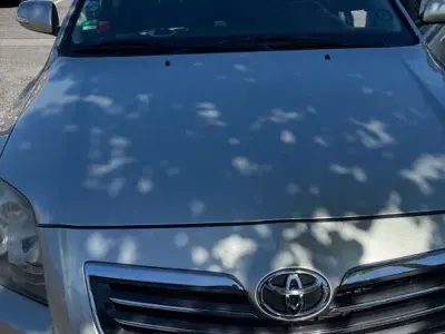Gebraucht Toyota Avensis Executive 177 PS (130 kW) 2006 Grau Kombi