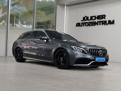 Mercedes C63 AMG