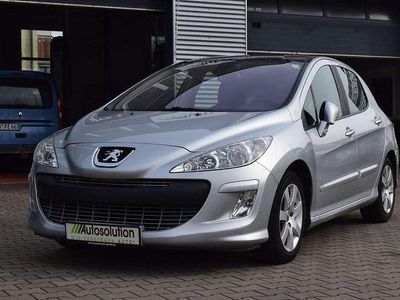 Second-hand Peugeot 308 Platinum 156 CP (114 kW) 2010 Argintiu Berlinǎ