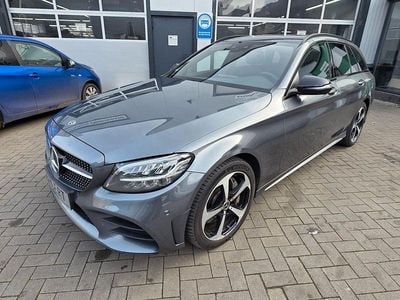Grau Gebraucht 2020 Mercedes C300e AMG Kombi | 23.499 € (Etwas zu teuer)