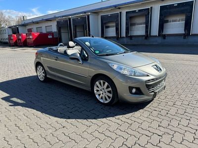 gebraucht Peugeot 207 CC 120 Automatik