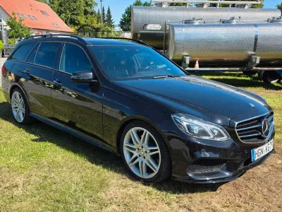 Gebraucht Mercedes E350 Avantgarde 190 PS (139 kW) 2015 Schwarz Limousine