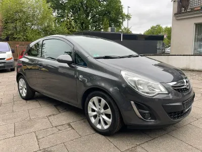 Gebraucht Opel Corsa 70 PS (51 kW) 2012 Grau Kleinwagen