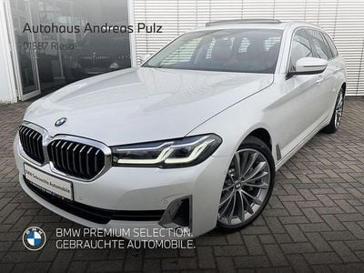Mineralweiß Gebraucht 2022 BMW 530 Sport Line Kombi | 41.804 € (Etwas zu teuer)