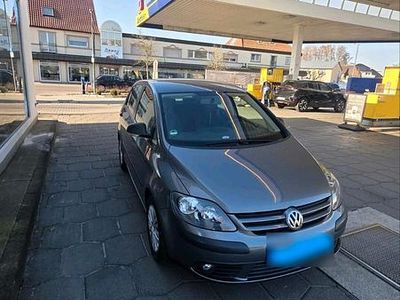 Usata VW Golf V 150 CV (110 kW) 2007 Grigio Utilitaria
