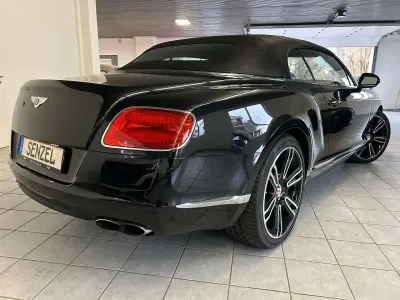 Begagnad Bentley Continental GT Convertible 507 HK (372 kW) 2013 Svart Cab