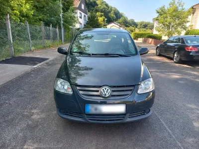 Gebraucht VW Fox 75 PS (55 kW) 2005 Grau Kleinwagen