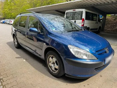 Gebraucht Peugeot 307 Tendance 109 PS (80 kW) 2002 Blau Kombi