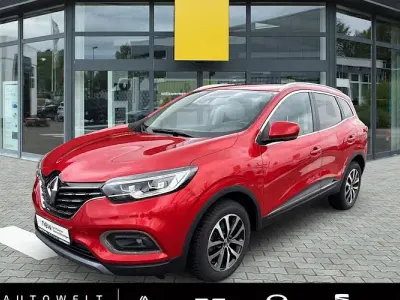 Gebraucht Renault Mégane Symphony 132 PS (97 kW) 2018 Schwarz Limousine