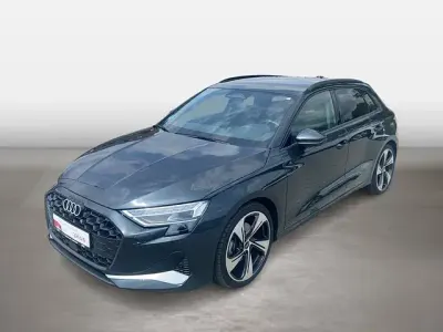 Gebraucht Audi A3 Comfort 150 PS (110 kW) 2025 Manhattangrau metallic Limousine