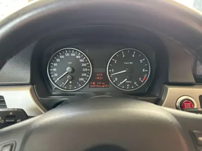 Gebraucht BMW 320 129 PS (94 kW) 2006 Limousine