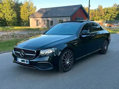 Gebraucht Mercedes E220 194 PS (142 kW) 2019 Schwarz Limousine