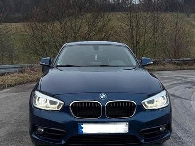 Gebraucht BMW 118 Sport Line 150 PS (110 kW) 2017 Blau Kleinwagen