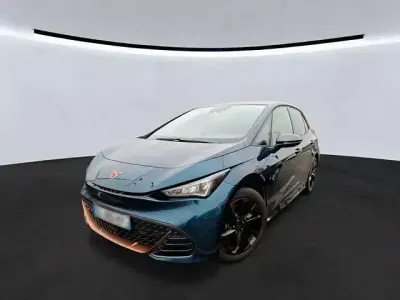 Käytetty Cupra Born 150 kW (204 HP) 2022 Sininen Viistoperä