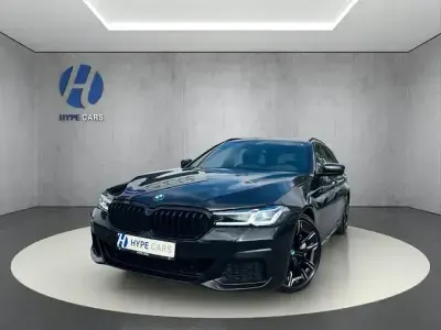 Gebraucht BMW 540 M Sport 340 PS (250 kW) 2022 Saphirschwarz Kombi