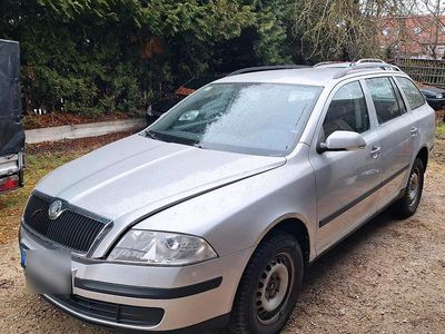 Silber Gebraucht 2007 Skoda Octavia Kombi | 3.750 € (Teuer)