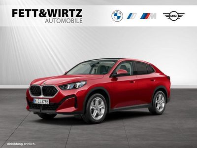 Gebraucht BMW X2 Comfort Edition 170 PS (125 kW) 2025 Fire red metallic SUV