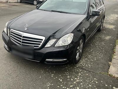 Gebraucht Mercedes E250 2010 Schwarz Kombi