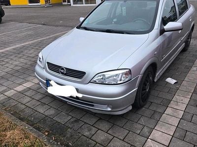 Silber Gebraucht 2003 Opel Astra Njoy Limousine | 800 € (Fairer Preis)
