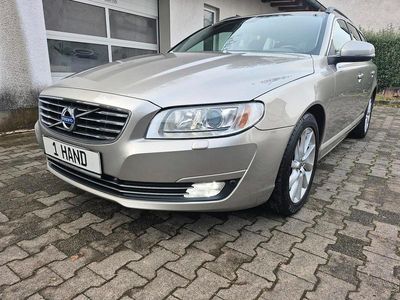 Gebraucht Volvo V70 181 PS (133 kW) 2015 Beige Kombi