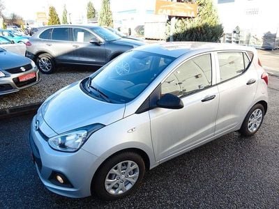 Silber Gebraucht 2014 Hyundai i10 Classic Kleinwagen | 5.900 € (Guter Preis)