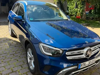 Gebraucht Mercedes GLC220 194 PS (142 kW) 2020 Blau SUV