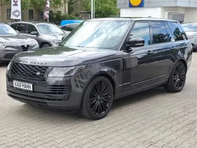 Gebraucht Land Rover Range Rover Vogue 525 PS (386 kW) 2019 Grau SUV