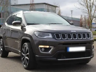 Gebraucht Jeep Compass Limited 140 PS (102 kW) 2019 SUV