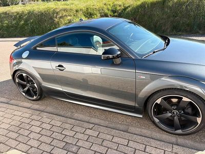 Usata Audi TT S-Line 211 CV (155 kW) 2024 Grigio Coupé