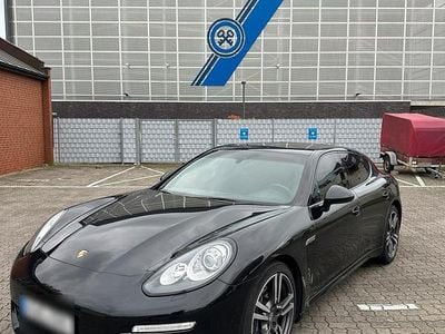 Gebraucht Porsche Panamera 250 PS (183 kW) 2013 Schwarz Kleinwagen