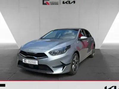 Gebraucht Kia Ceed Style 140 PS (102 kW) 2025 Silber Kleinwagen