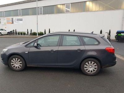 Gebraucht Opel Astra Edition 85 PS (62 kW) 2015 Andere Kombi