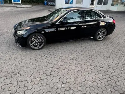 Gebraucht Mercedes C300 AMG line 258 PS (189 kW) 2020 Schwarz Limousine