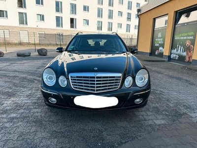 Gebraucht Mercedes E280 231 PS (169 kW) 2007 Schwarz Kombi