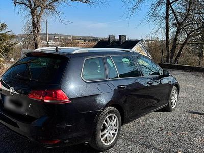 Gebraucht VW Golf VII LOUNGE 109 PS (80 kW) 2015 Schwarz Kombi