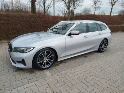 Gebraucht BMW 320 Performance 190 PS (139 kW) 2021 Silber Kombi