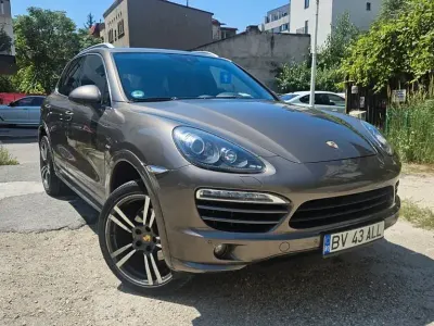 Gebraucht Porsche Cayenne Diesel Platinum Edition 245 PS (180 kW) 2014 Beige SUV