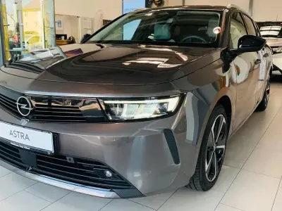 Gebraucht Opel Astra 110 PS (80 kW) 2024 Grau Kombi