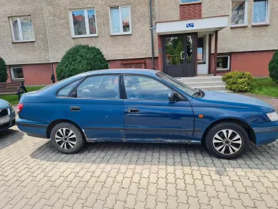 Gebraucht Toyota Carina E 116 PS (85 kW) 1992 Blau Limousine