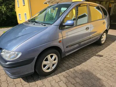 Gebraucht Renault Scénic 107 PS (78 kW) 1999 Blau Van / Kleinbus